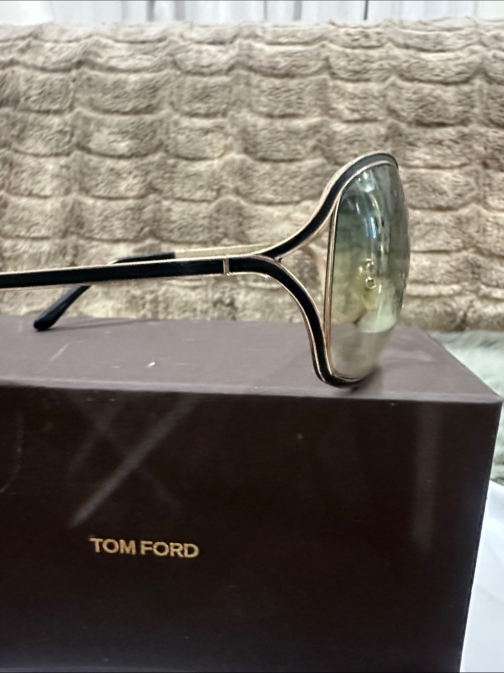 TOM FORD Women's Gold & Black Sunglasses with smoke Lenses - Picture 4 of 11